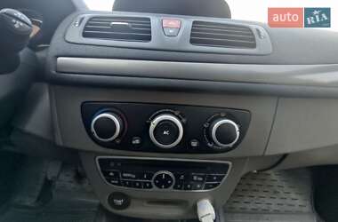 Универсал Renault Megane 2010 в 
