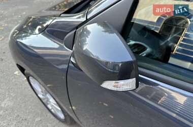 Хэтчбек Renault Megane 2010 в 