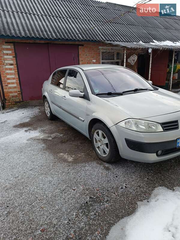 Седан Renault Megane 2004 в 
