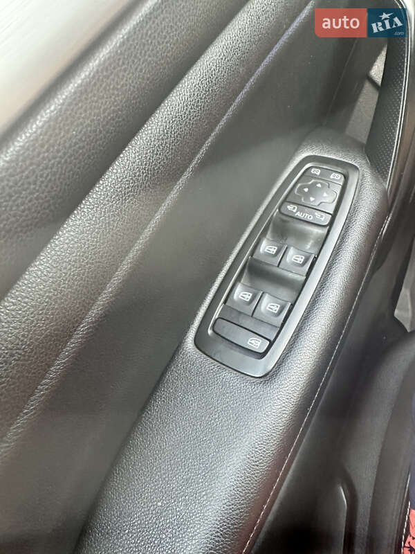 Седан Renault Megane 2018 в Рава-Русской фото 14 Седан Renault Megane 2018 в Рава-Русской