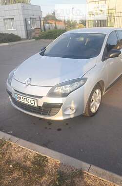 Хэтчбек Renault Megane 2011 в Сумах