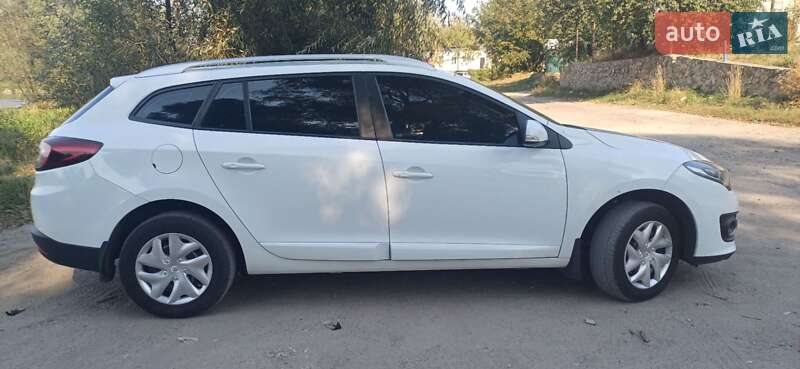 Універсал Renault Megane 2015 в Глухові