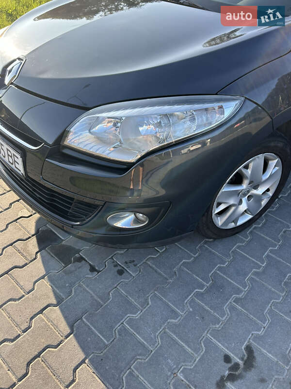 Універсал Renault Megane 2013 в Львові