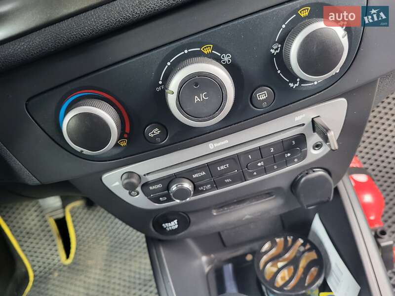 Универсал Renault Megane 2015 в Обухове