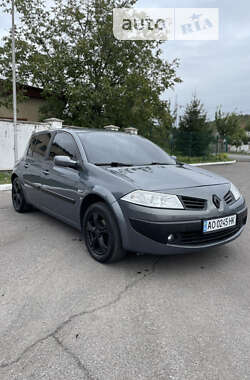 Хэтчбек Renault Megane 2006 в Мукачево