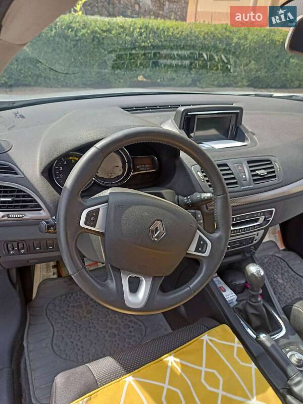 Універсал Renault Megane 2012 в Чернівцях