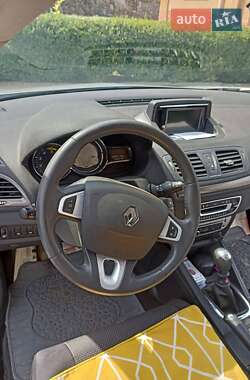 Универсал Renault Megane 2012 в 