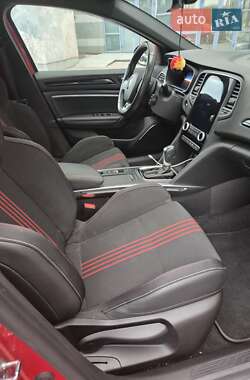 Хэтчбек Renault Megane 2021 в 