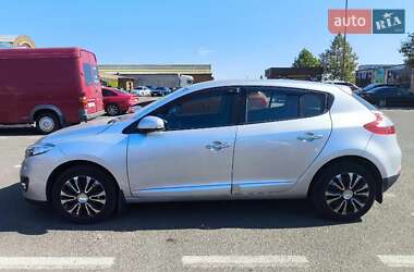 Хэтчбек Renault Megane 2013 в 