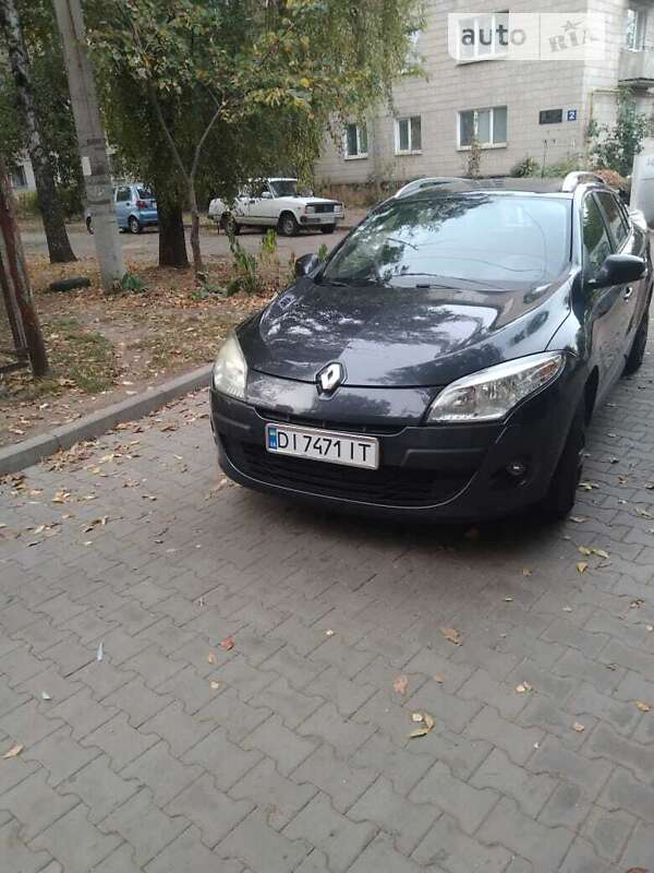 Універсал Renault Megane 2010 в Сумах