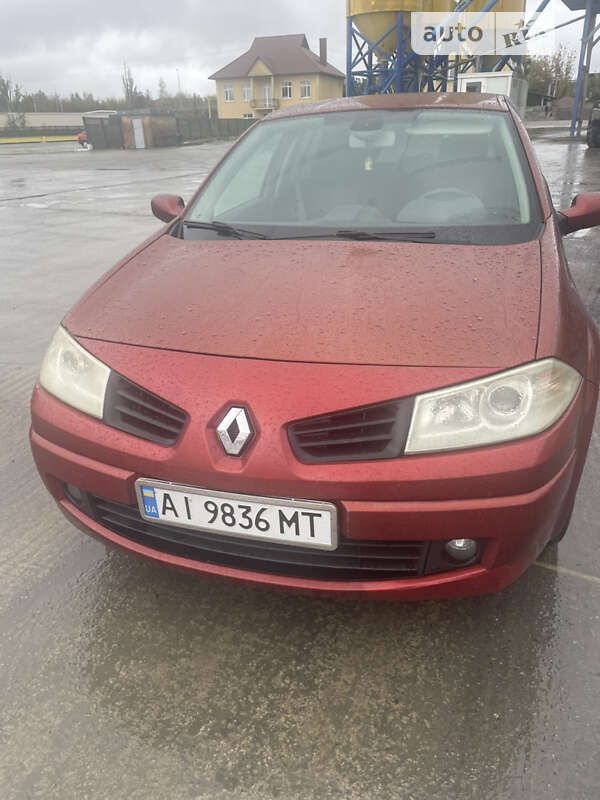 Хэтчбек Renault Megane 2008 в 
