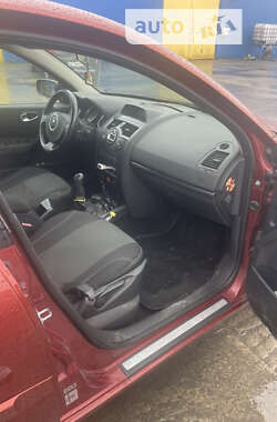 Хэтчбек Renault Megane 2008 в 