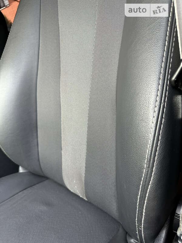 Хетчбек Renault Megane 2012 в Дніпрі