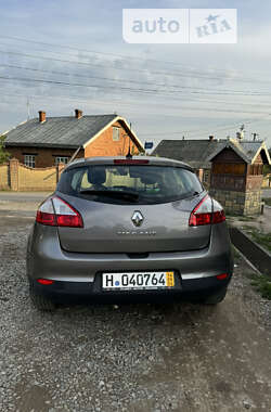 Хетчбек Renault Megane 2011 в Чернівцях