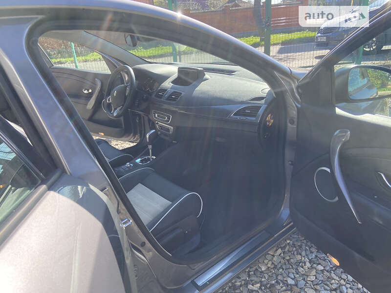 Хэтчбек Renault Megane 2012 в Коломые фото 19 Хэтчбек Renault Megane 2012 в Коломые