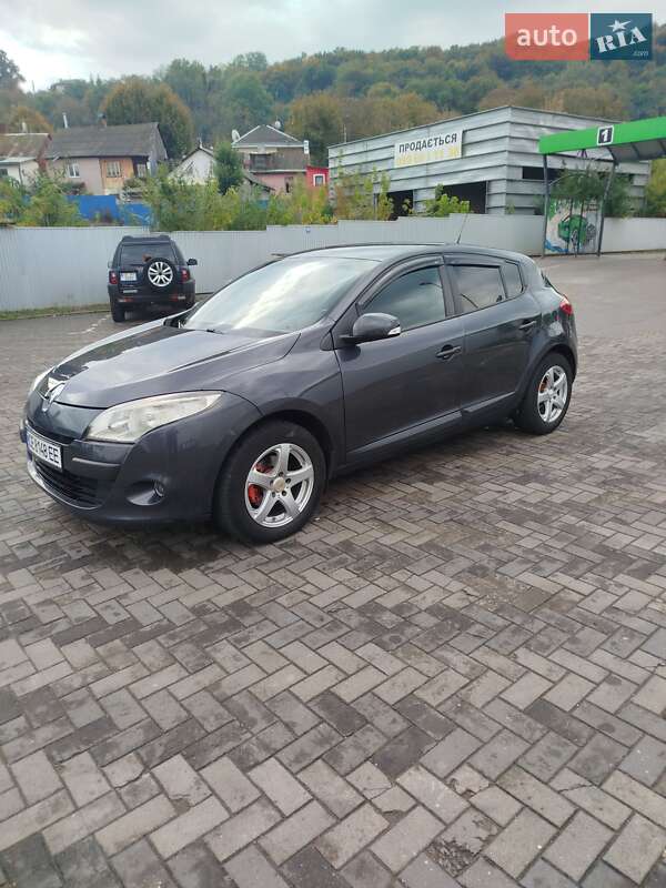 Хетчбек Renault Megane 2009 в Чернівцях фото 10 Хетчбек Renault Megane 2009 в Чернівцях