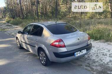 Седан Renault Megane 2004 в Буче