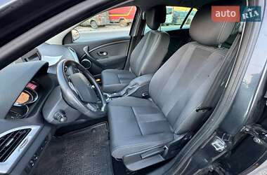 Универсал Renault Megane 2010 в 