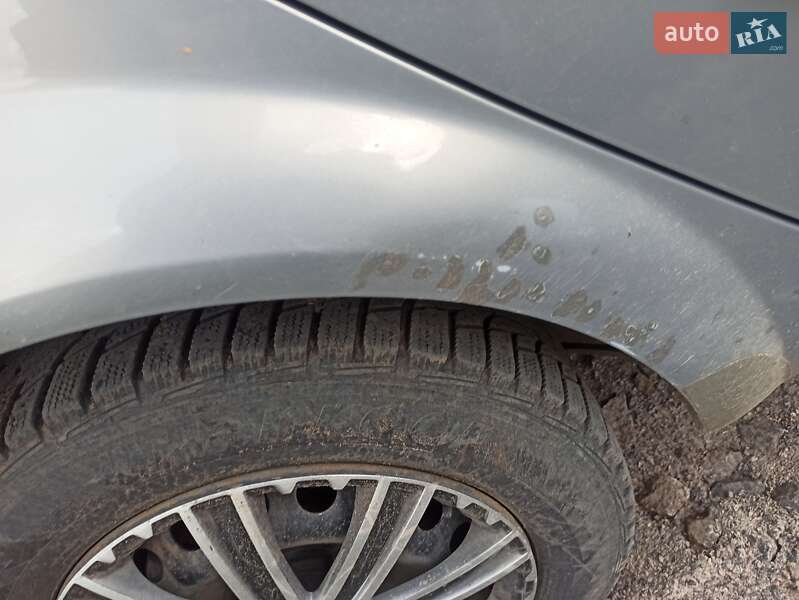 Седан Renault Megane 2005 в Томашполі