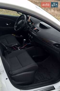 Хэтчбек Renault Megane 2009 в 