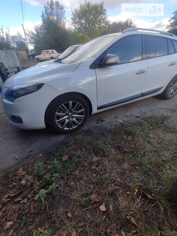 Універсал Renault Megane 2011 в Чутовому фото 2 Універсал Renault Megane 2011 в Чутовому