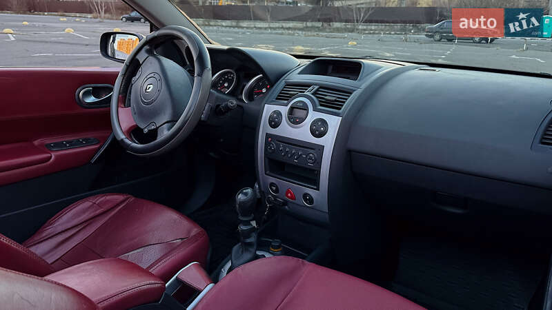 Кабріолет Renault Megane 2005 в Одесі фото 6 Кабріолет Renault Megane 2005 в Одесі