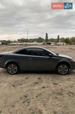 Кабриолет Renault Megane 2006 в 