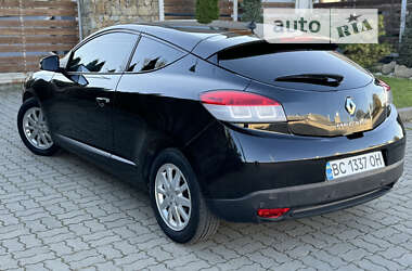 Купе Renault Megane 2010 в Стрию