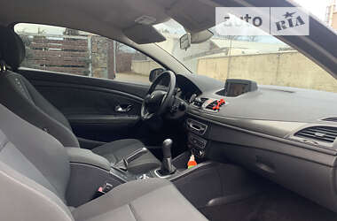 Купе Renault Megane 2010 в Стрию