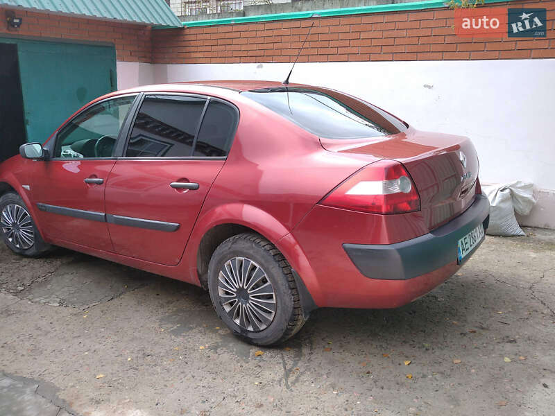 Седан Renault Megane 2005 в Днепре