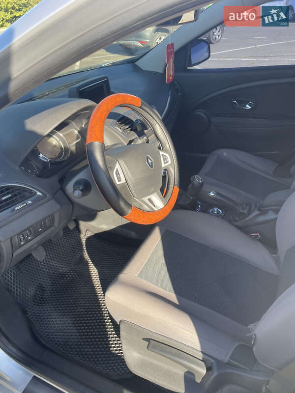 Універсал Renault Megane 2012 в Одесі