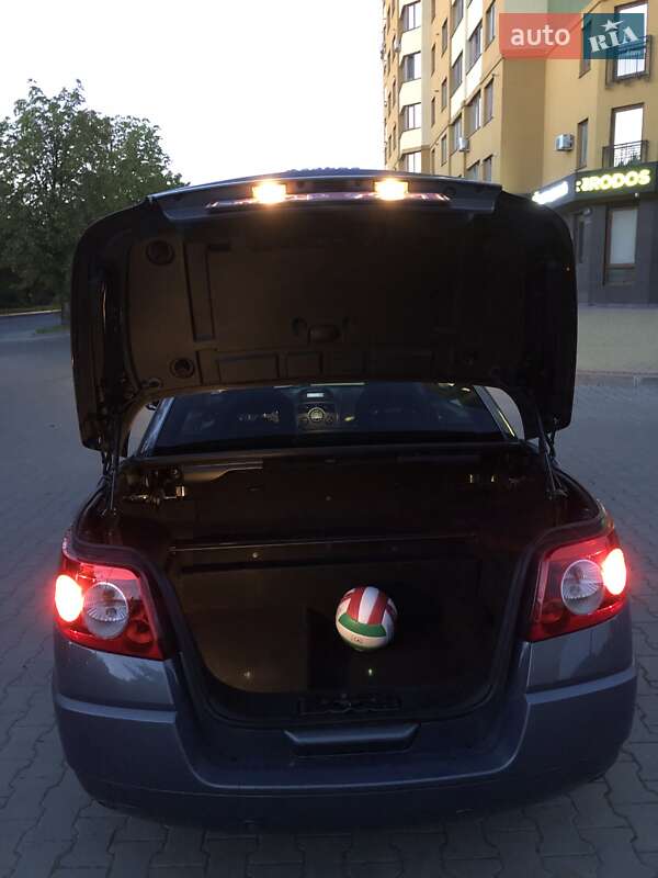 Кабриолет Renault Megane 2007 в Луцке