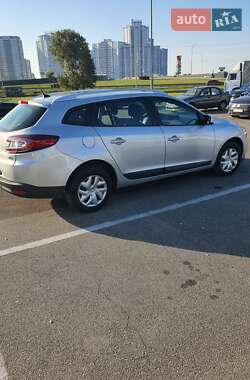 Универсал Renault Megane 2013 в 