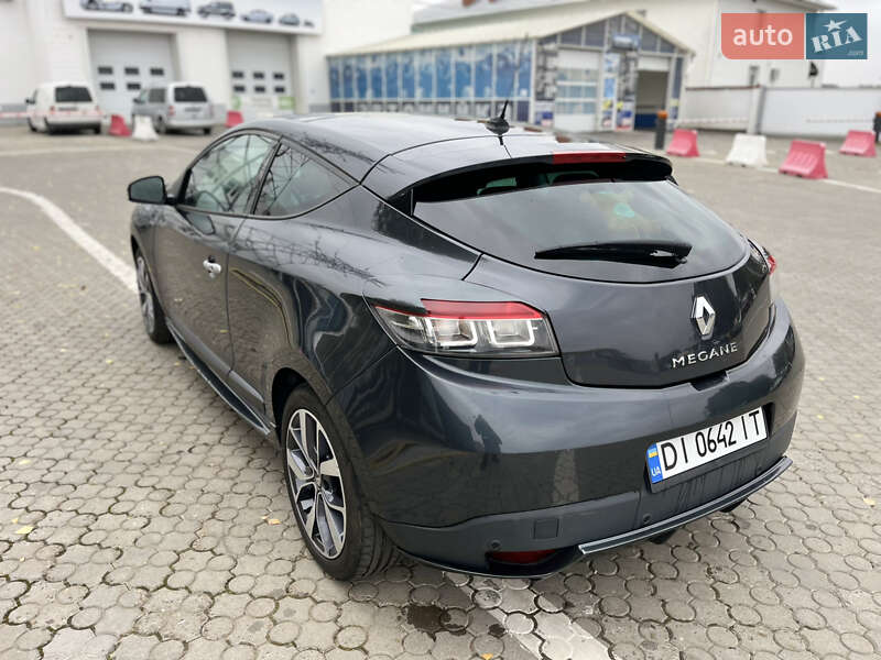 Купе Renault Megane 2011 в Чернівцях