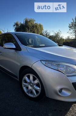 Хэтчбек Renault Megane 2011 в Тлумаче