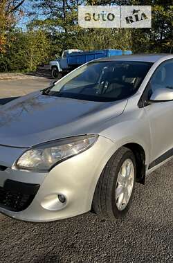 Хэтчбек Renault Megane 2011 в Тлумаче