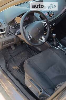 Универсал Renault Megane 2011 в 