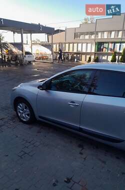 Универсал Renault Megane 2011 в 