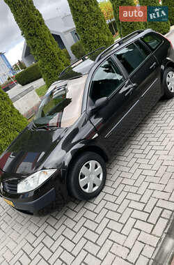 Универсал Renault Megane 2005 в Городке