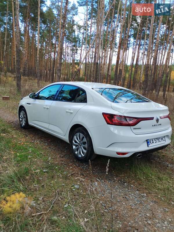 Седан Renault Megane 2019 в Києві