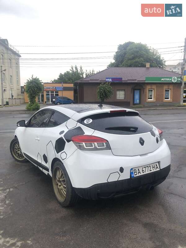 Купе Renault Megane 2011 в Умани фото 13 Купе Renault Megane 2011 в Умани