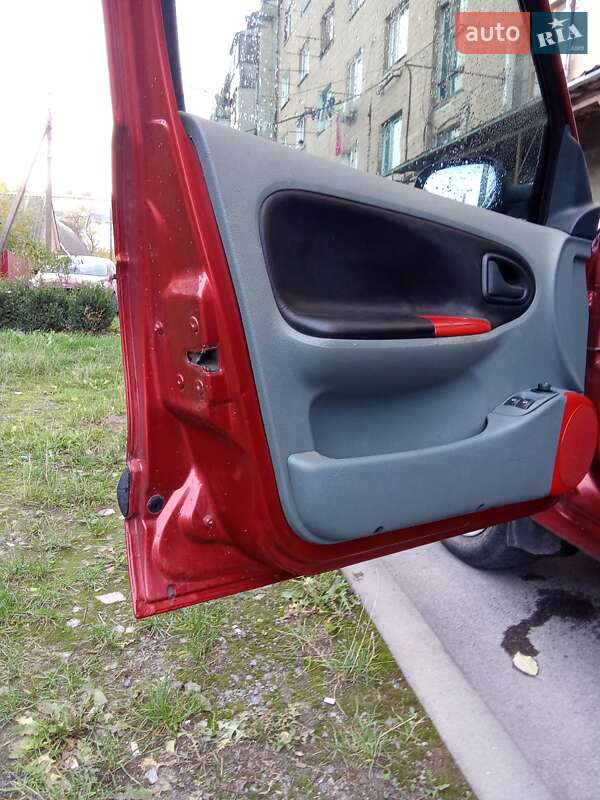 Хетчбек Renault Megane 1998 в Вінниці фото 9 Хетчбек Renault Megane 1998 в Вінниці