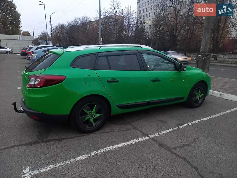 Универсал Renault Megane 2011 в Черкассах фото 5 Универсал Renault Megane 2011 в Черкассах