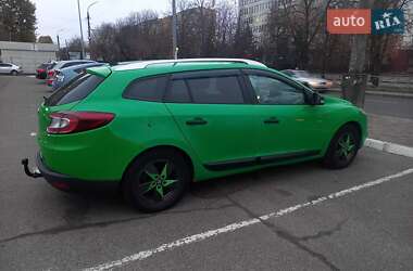 Универсал Renault Megane 2011 в 