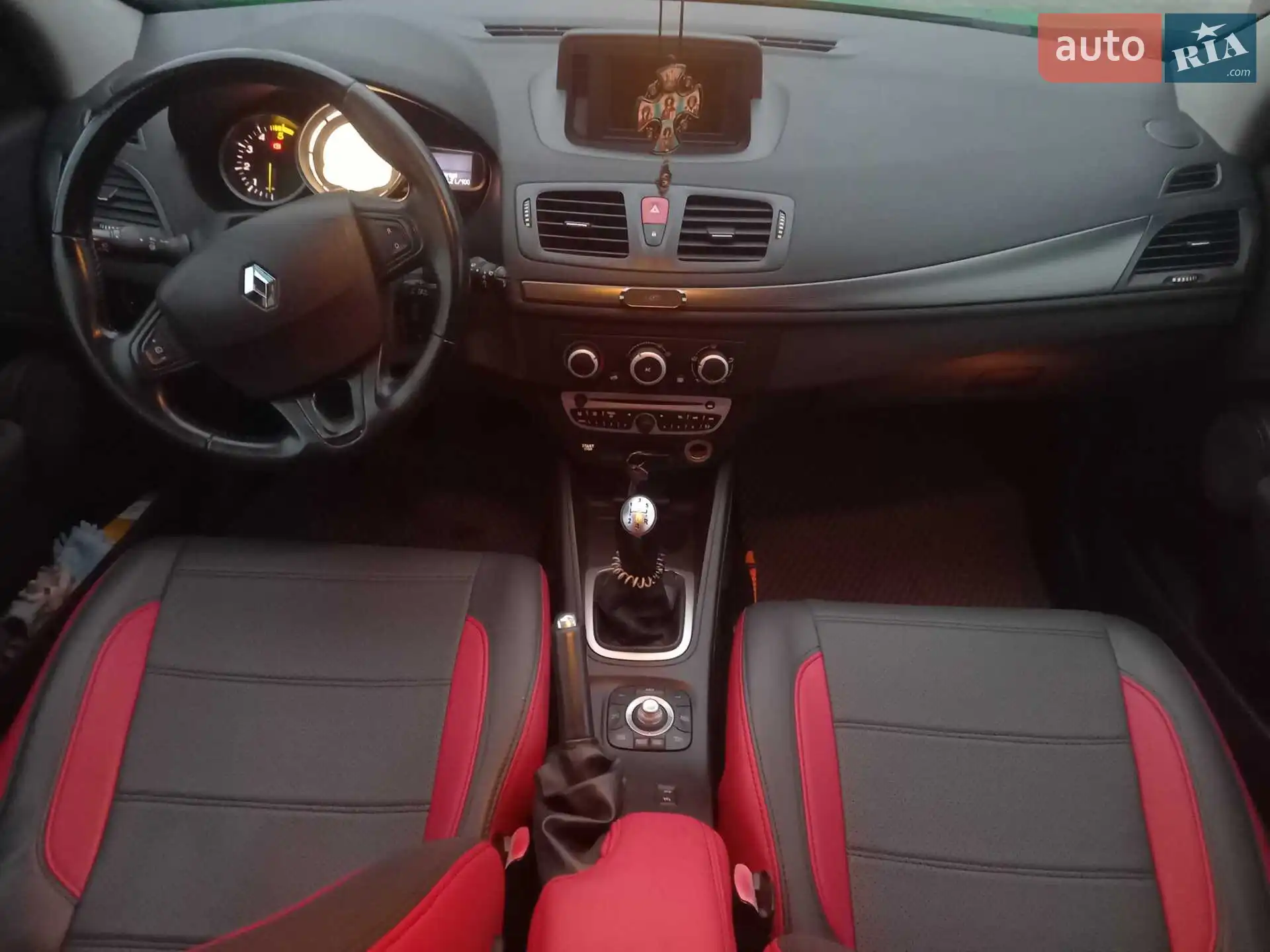 2011 Renault Megane - мініатюра 22