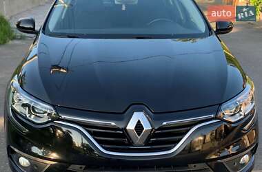 Хэтчбек Renault Megane 2017 в Мукачево