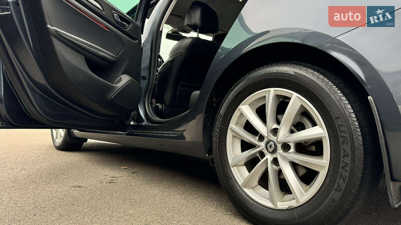 Седан Renault Megane 2017 в Києві