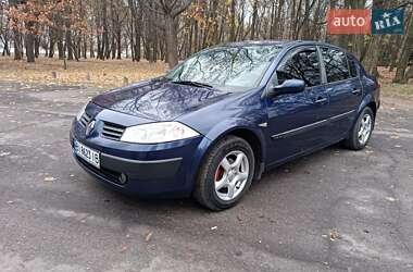 Седан Renault Megane 2004 в Хороле