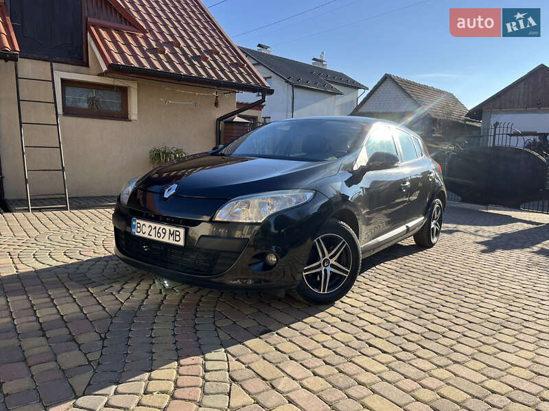 Хэтчбек Renault Megane 2009 в Николаеве фото 2 Хэтчбек Renault Megane 2009 в Николаеве