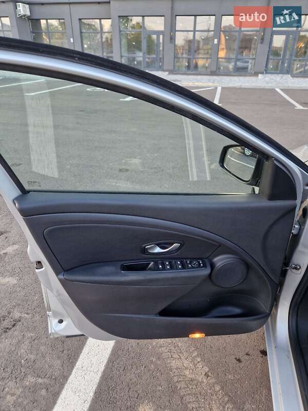 Універсал Renault Megane 2011 в Чернігові